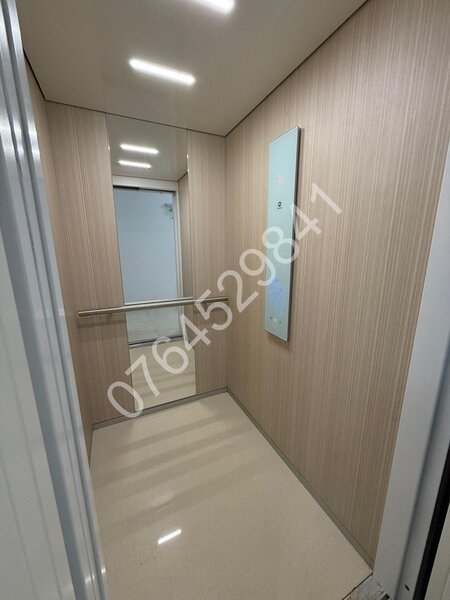 Militari EnVogue, Bd. Iuliu Maniu 586-590, la 15 min. metrou Preciziei