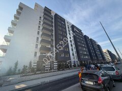 Militari EnVogue, Bd. Iuliu Maniu 586-590, la 15 min. metrou Preciziei